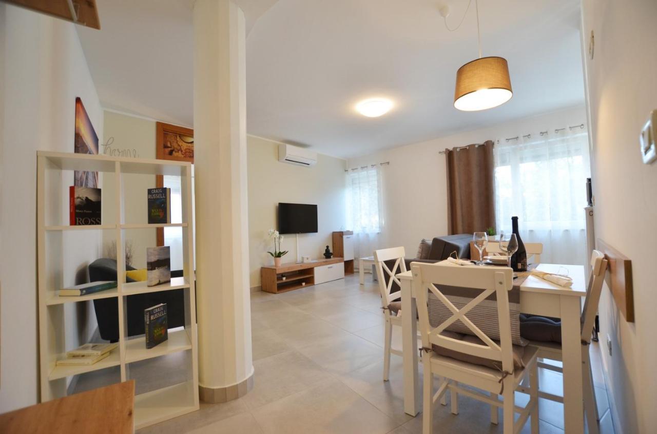 Apartment Irene Rovinj Exterior photo