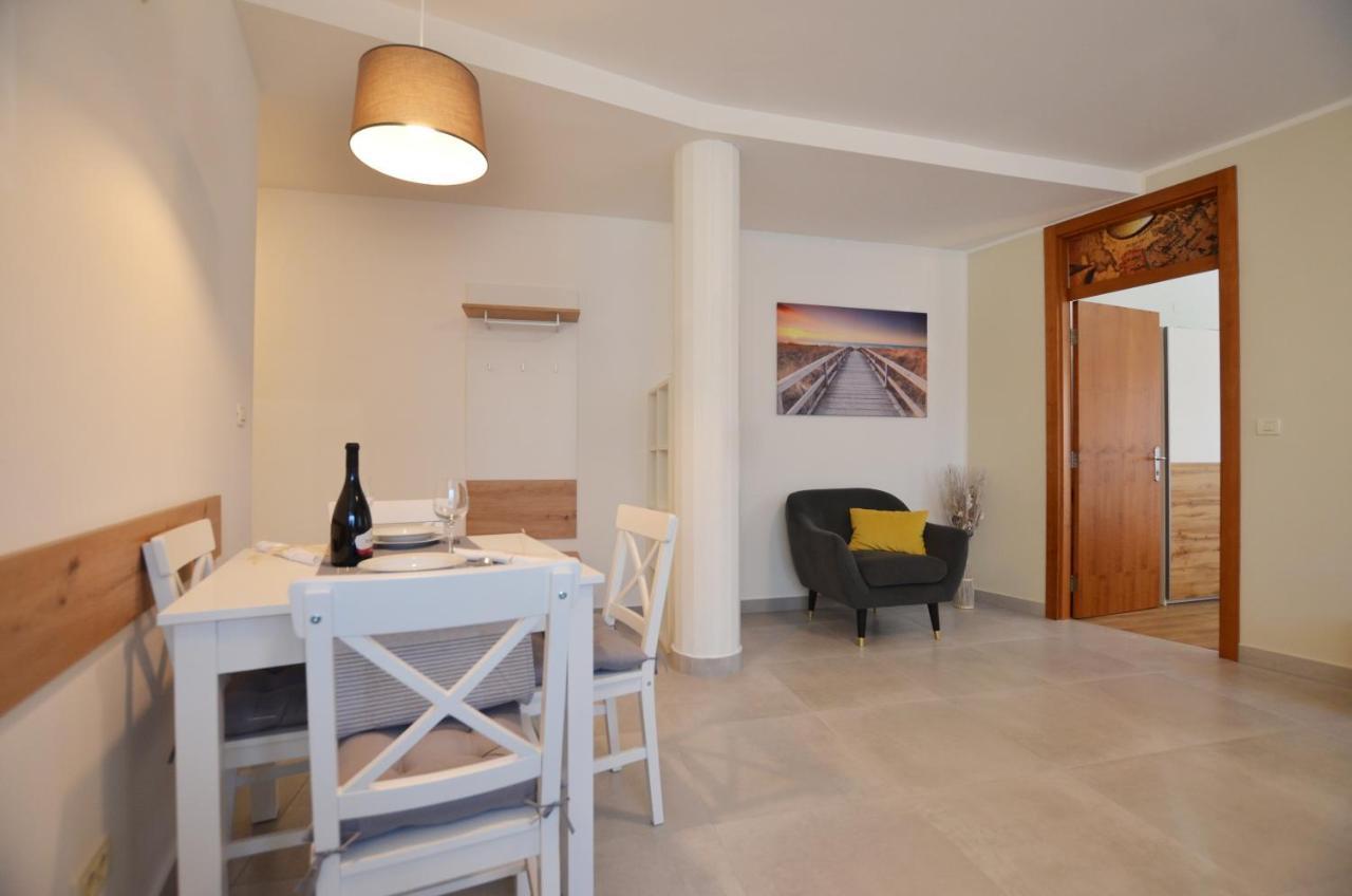Apartment Irene Rovinj Exterior photo